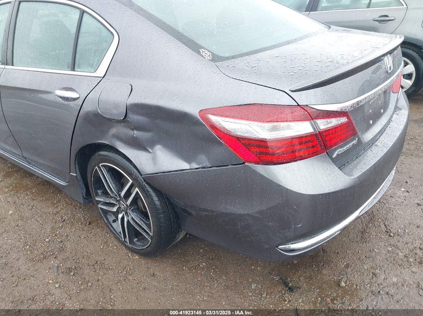 2016 HONDA ACCORD VIN: 1HGCR2F58GA079960
