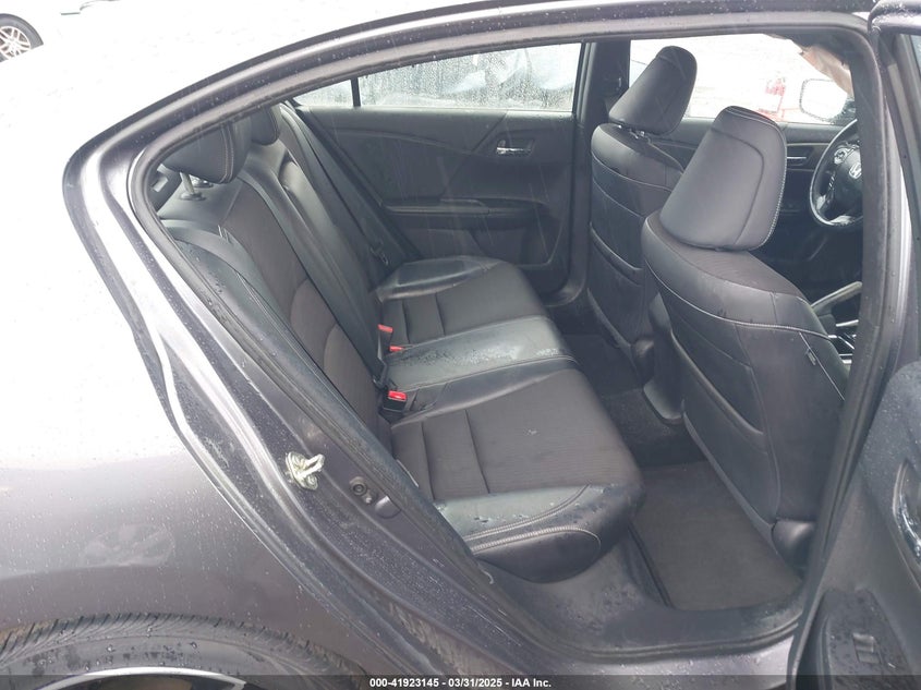 2016 HONDA ACCORD VIN: 1HGCR2F58GA079960