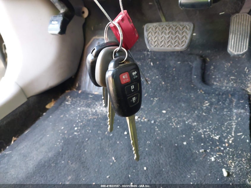 2013 TOYOTA CAMRY VIN: 4T1BF1FK8DU710814