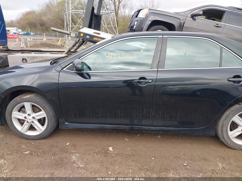 2012 TOYOTA CAMRY VIN: 4T1BF1FK4CU094074