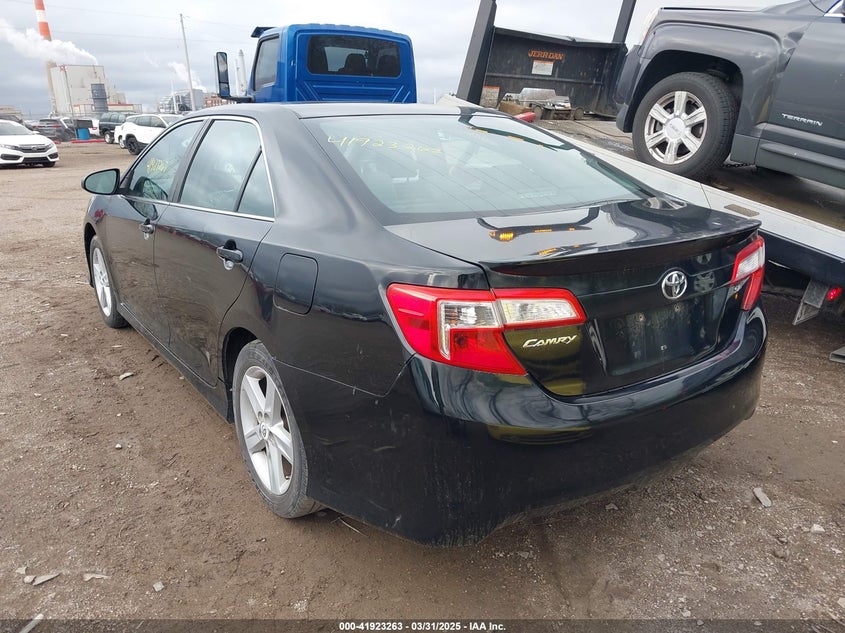2012 TOYOTA CAMRY VIN: 4T1BF1FK4CU094074