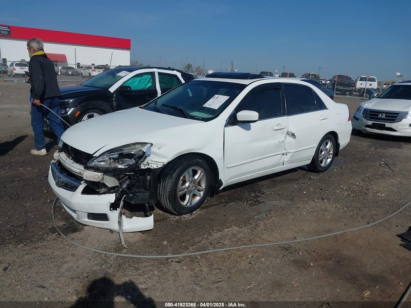 2007 HONDA ACCORD VIN: 1HGCM56717A097413