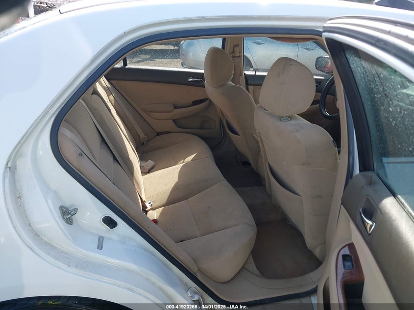 2007 HONDA ACCORD VIN: 1HGCM56717A097413