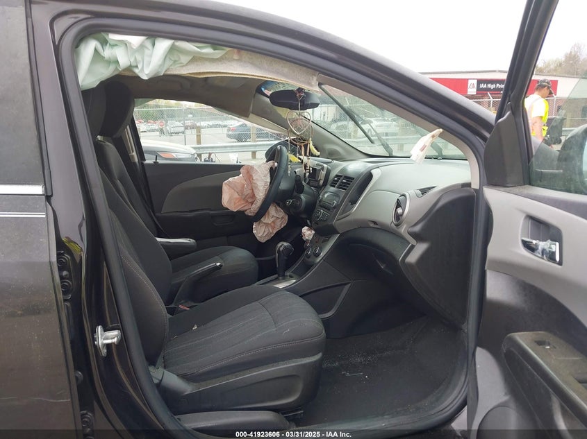 2013 CHEVROLET SONIC VIN: 1G1JC5SH9D4193932