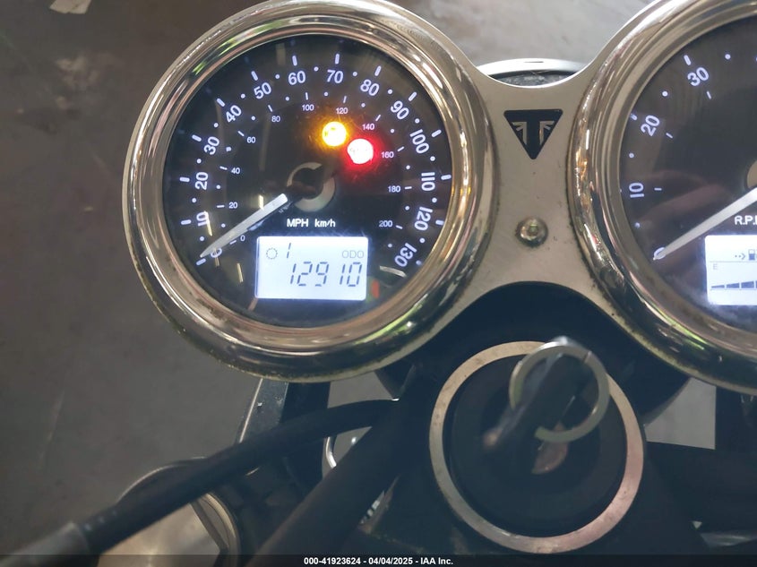 2017 TRIUMPH MOTORCYCLE BONNEVILLE T100 - SMTD10GN1HT806604