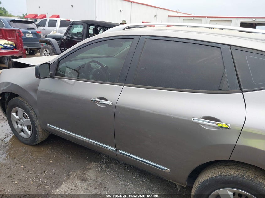 2015 NISSAN ROGUE SELECT S - JN8AS5MT9FW651637