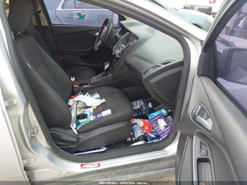 2017 FORD FOCUS SEL - 1FADP3H24HL235375