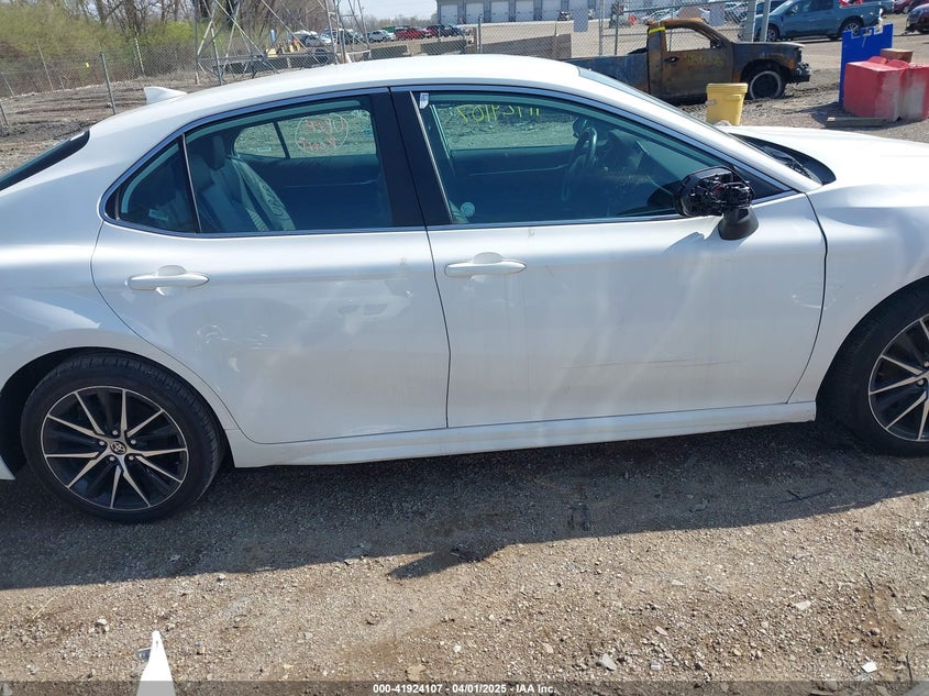 2021 TOYOTA CAMRY VIN: 4T1G11AK6MU586134