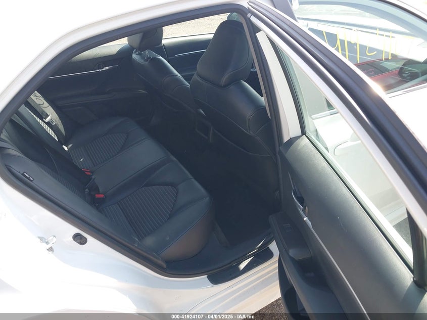 2021 TOYOTA CAMRY VIN: 4T1G11AK6MU586134