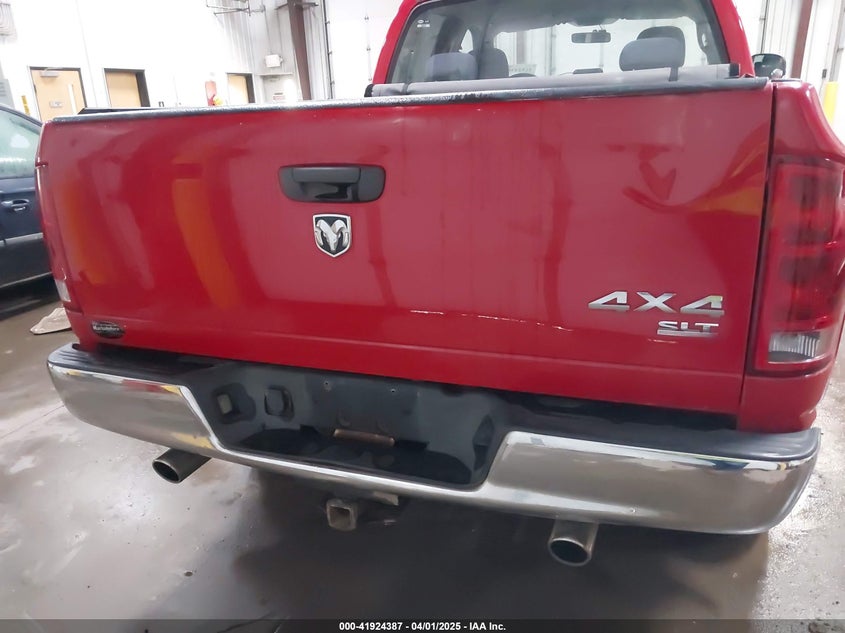 2005 Dodge Ram 1500 Slt/Laramie VIN: 1D7HU18D55S154595 Lot: 41924387