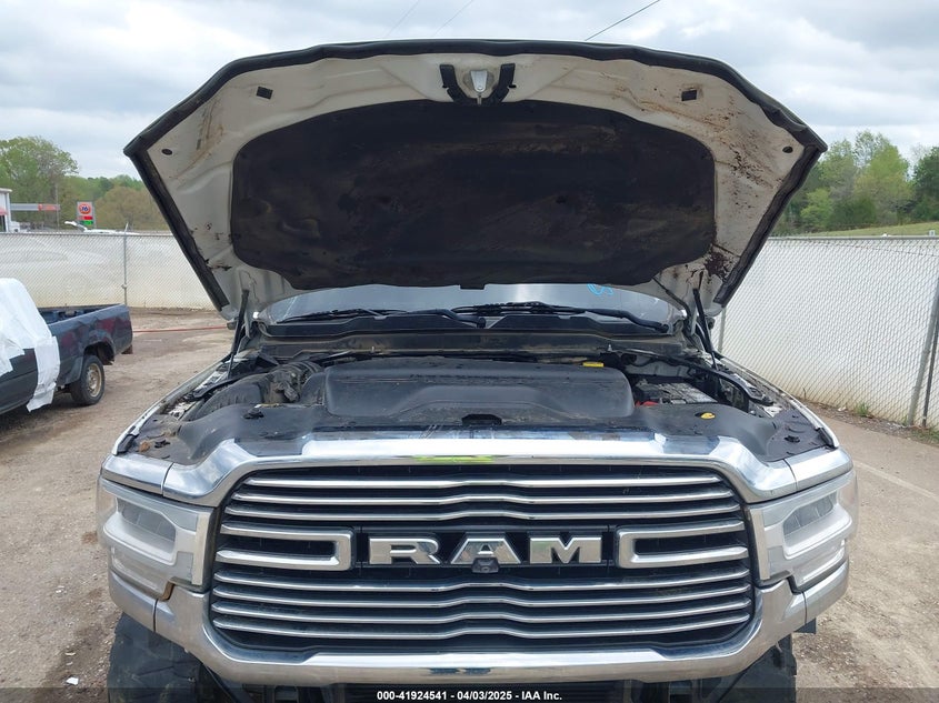 2020 RAM 2500 LARAMIE  4X4 6'4 BOX - 3C6UR5FL4LG104147