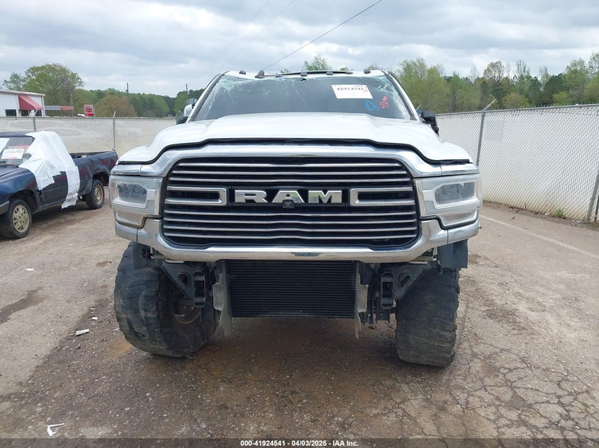 2020 RAM 2500 LARAMIE  4X4 6'4 BOX - 3C6UR5FL4LG104147
