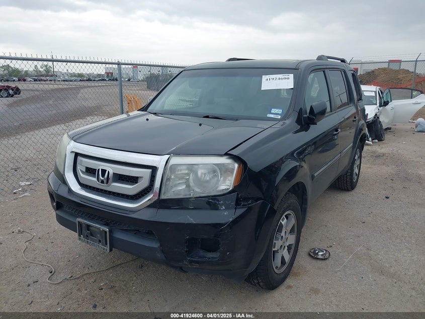 2009 HONDA PILOT VIN: 5FNYF388X9B024429