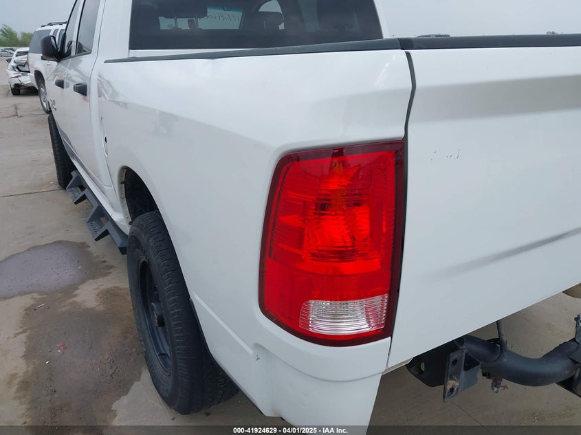 2017 RAM 1500 TRADESMAN  4X2 5'7 BOX - 1C6RR6KG5HS825162