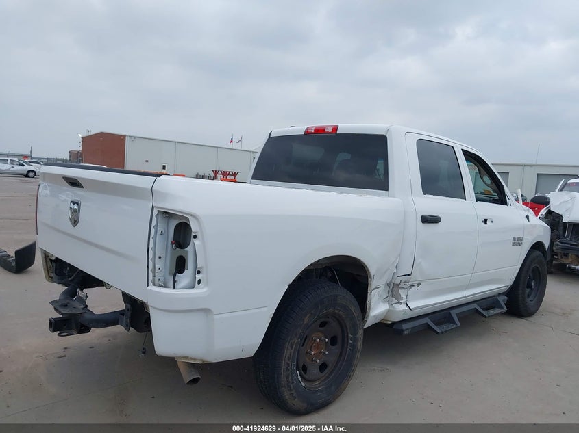 2017 RAM 1500 TRADESMAN  4X2 5'7 BOX - 1C6RR6KG5HS825162