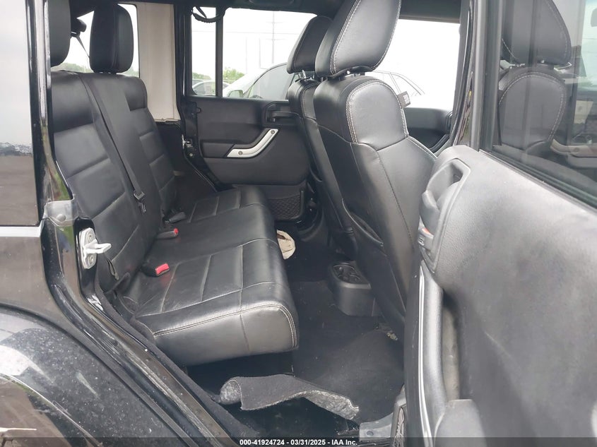 2012 JEEP WRANGLER UNLIMITED VIN: 1C4HJWEG1CL153501