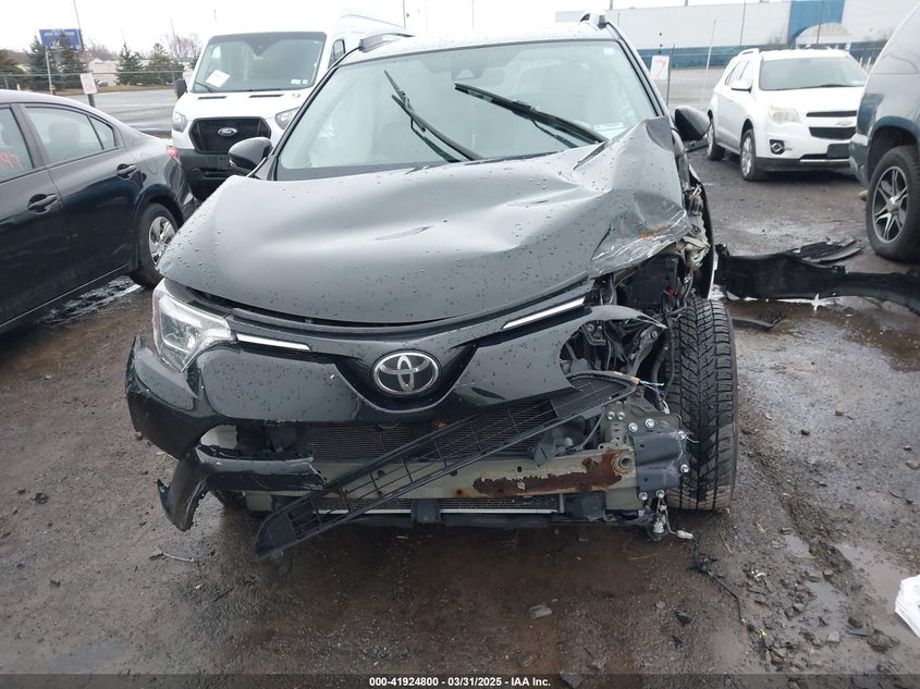 2018 TOYOTA RAV4 LIMITED/SE/PLATINUM - 2T3DFREV3JW787516