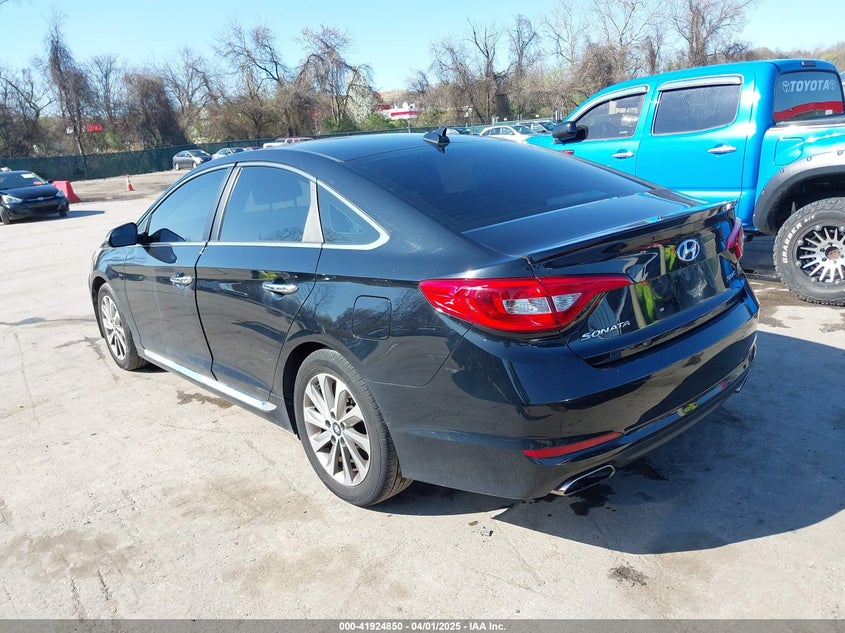 VIN 5NPE34AF7HH552374 2017 HYUNDAI SONATA SPORT