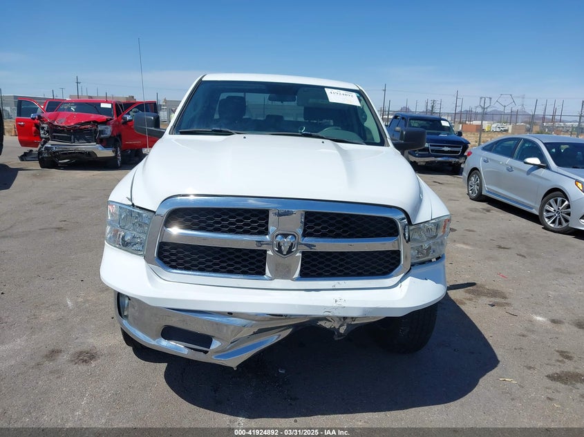 2019 RAM 1500 CLASSIC VIN: 1C6RR7KT5KS742762