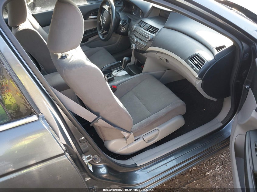 2012 HONDA ACCORD VIN: 1HGCP2F32CA092296