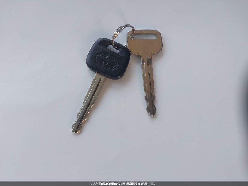 2003 Toyota Echo VIN: JTDBT123935032384 Lot: 41924963