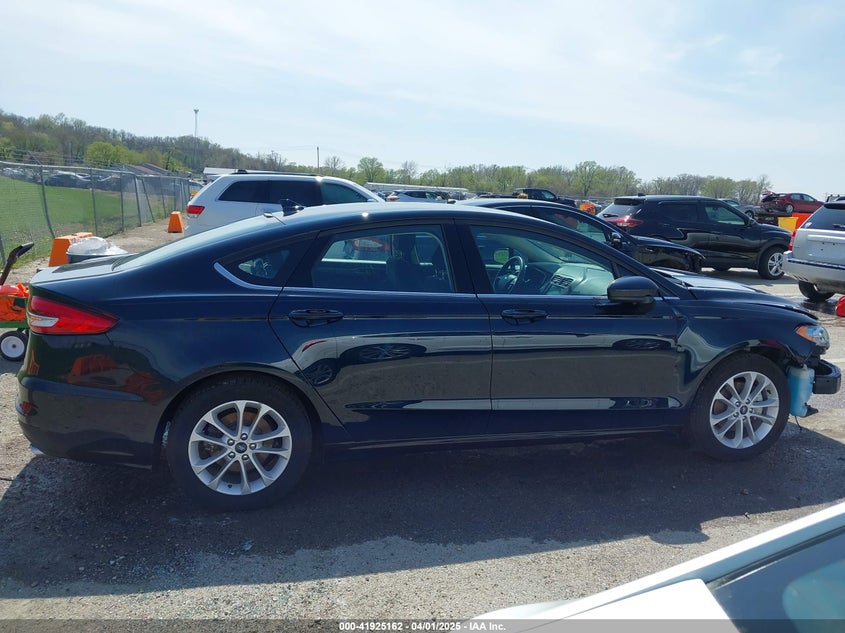 2020 FORD FUSION VIN: 3FA6P0HDXLR231155