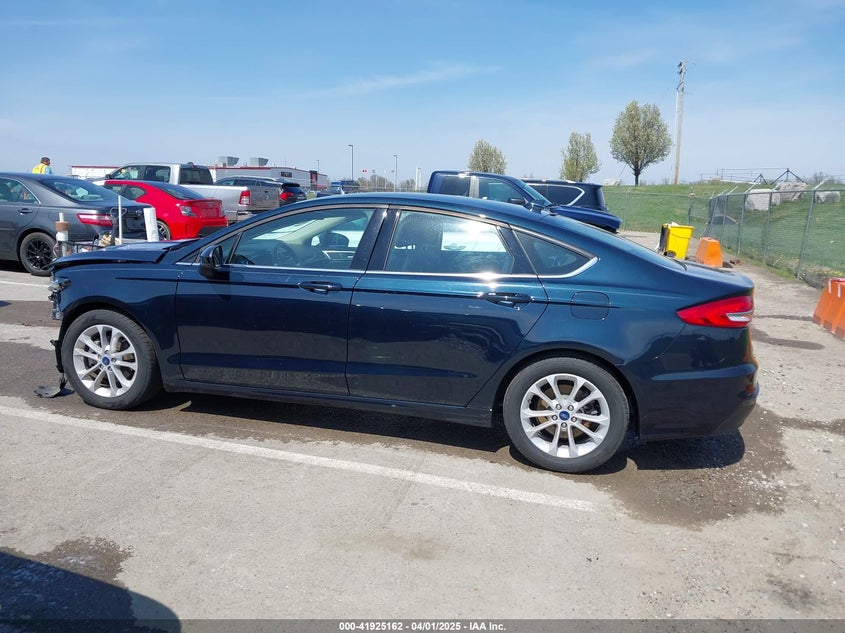 2020 FORD FUSION VIN: 3FA6P0HDXLR231155