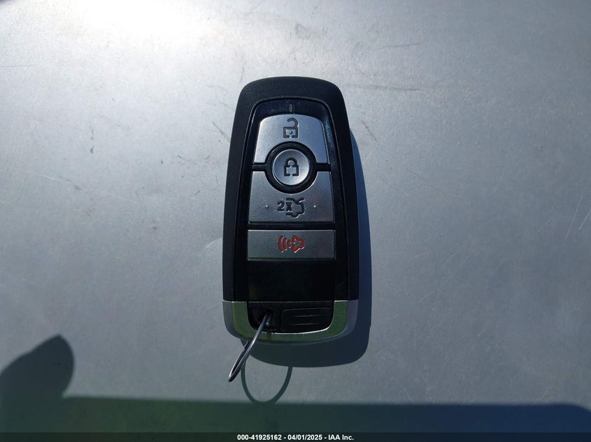 2020 FORD FUSION VIN: 3FA6P0HDXLR231155