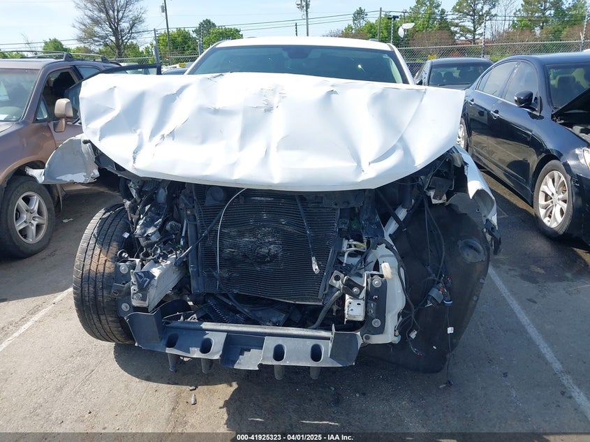 VIN 1C4RDJAG4JC317549 2018 DODGE DURANGO SXT AWD