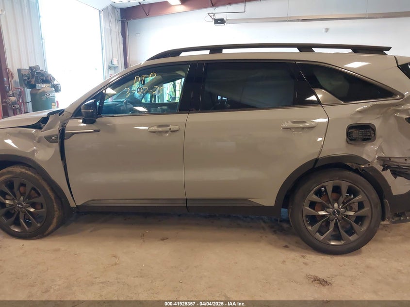 2023 KIA SORENTO X-LINE EX - 5XYRHDLF3PG190033