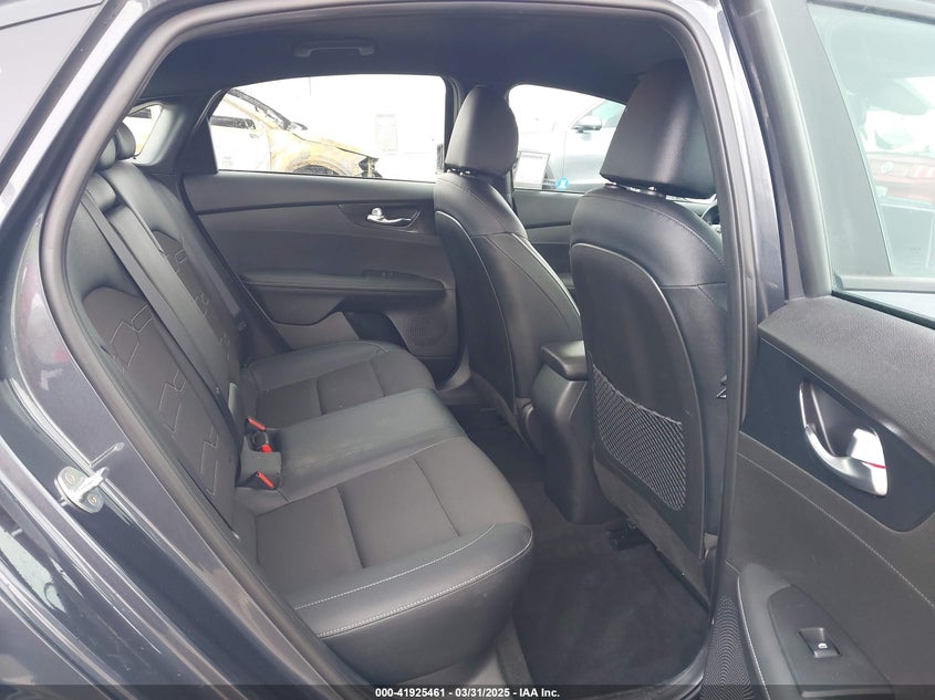 2023 KIA FORTE VIN: 3KPF54ADXPE551784