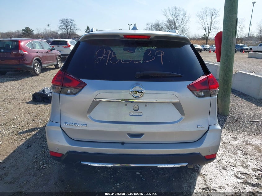2019 NISSAN ROGUE SL - 5N1AT2MT3KC777684