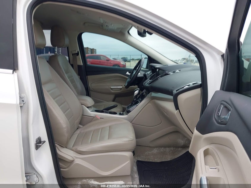 2013 FORD ESCAPE VIN: 1FMCU0HX8DUC23514
