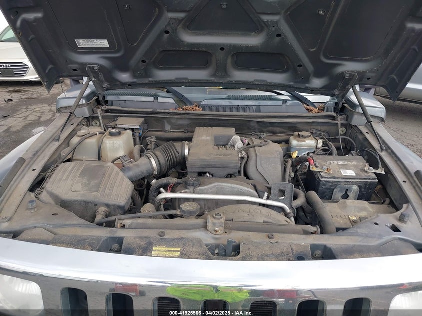 2008 HUMMER H3 SUV VIN: 5GTEN13E688129578