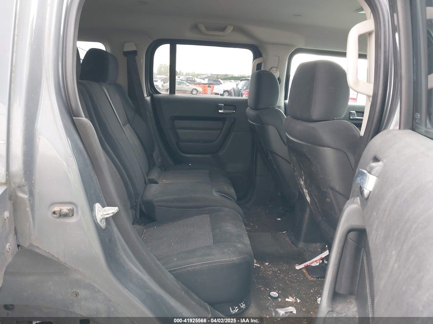 2008 HUMMER H3 SUV VIN: 5GTEN13E688129578
