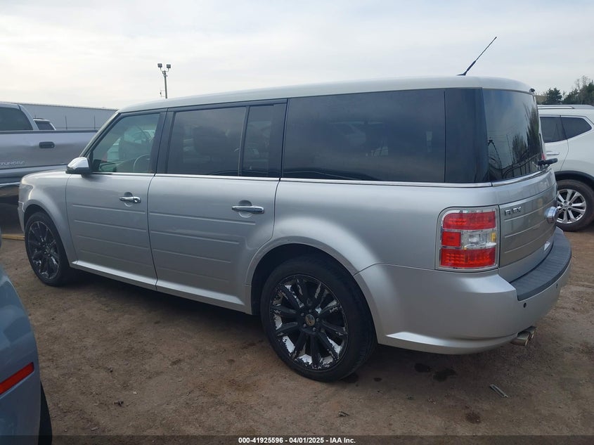2010 FORD FLEX VIN: 2FMGK5DC7ABA39027