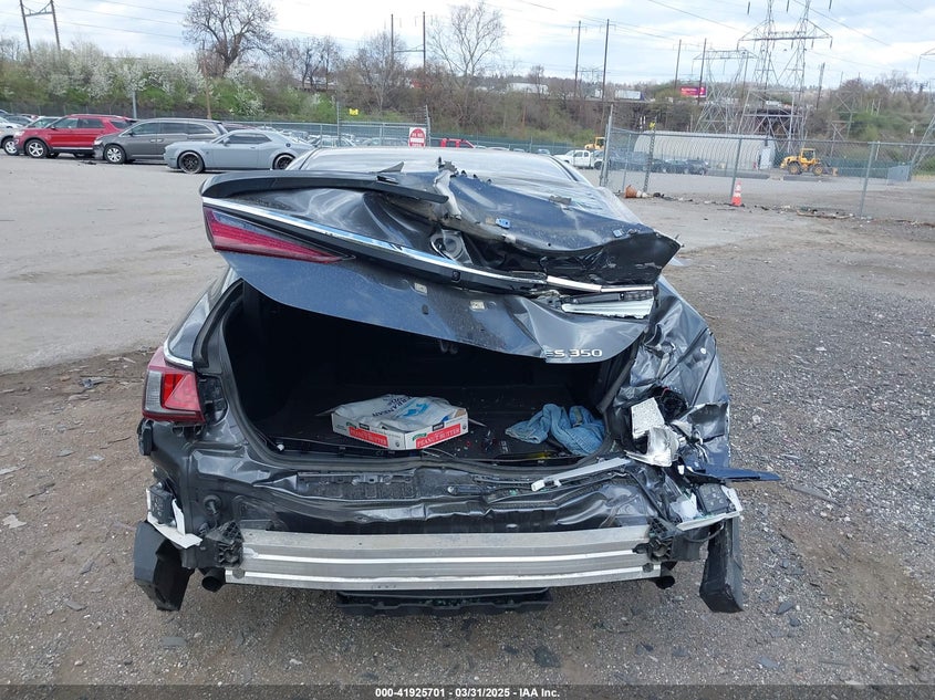 2022 LEXUS ES 350 - 58ADZ1B13NU132242