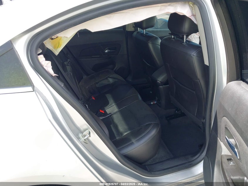 2014 CHEVROLET CRUZE VIN: 1G1PE5SB4E7386358