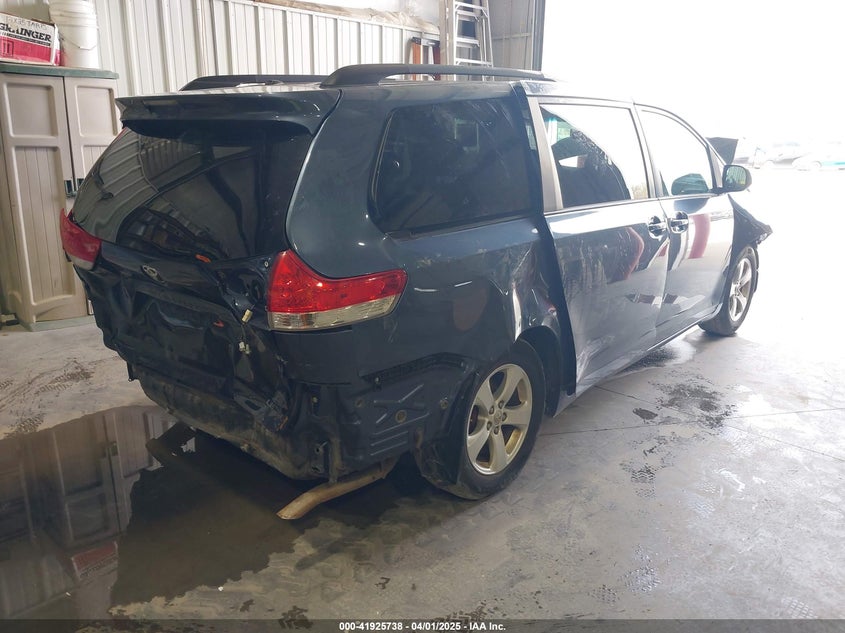 2013 TOYOTA SIENNA VIN: 5TDKK3DC1DS375410