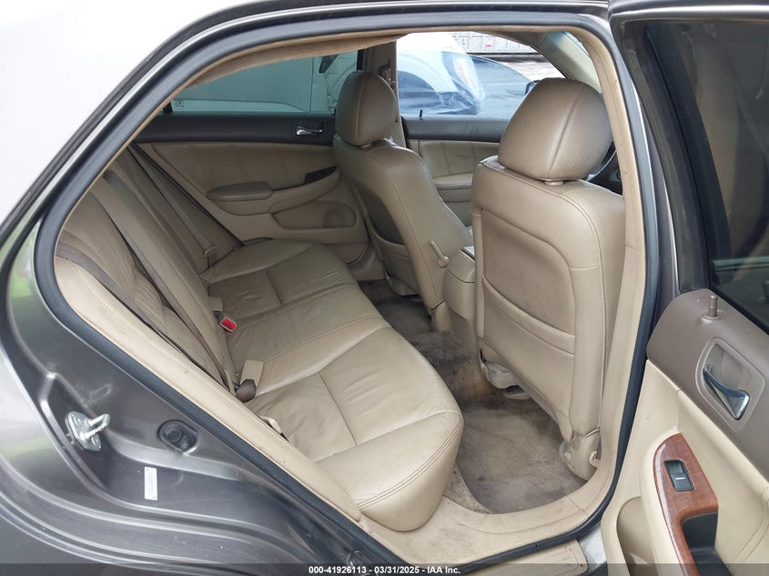 2006 HONDA ACCORD VIN: 1HGCM66506A000138