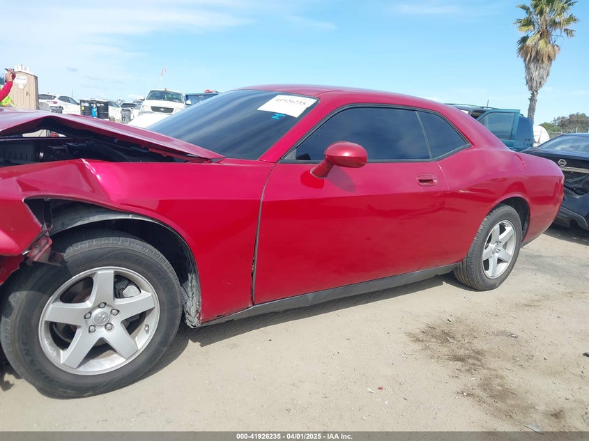 2010 DODGE CHALLENGER VIN: 2B3CJ4DV2AH218852