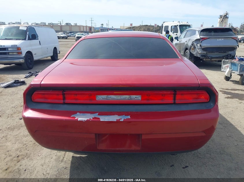 2010 DODGE CHALLENGER VIN: 2B3CJ4DV2AH218852