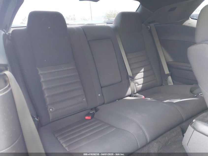 2010 DODGE CHALLENGER VIN: 2B3CJ4DV2AH218852