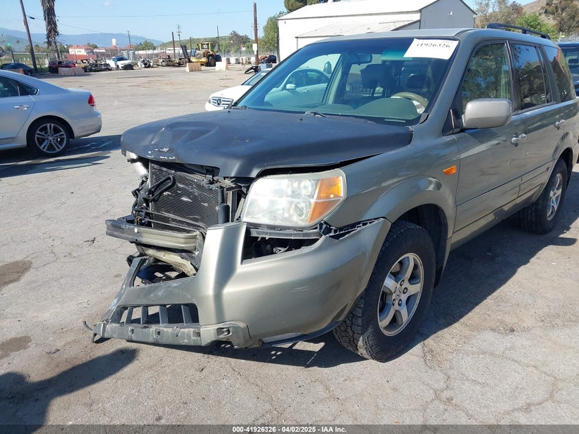 2007 HONDA PILOT VIN: 5FNYF28727B041336