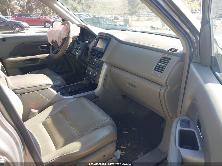 2007 HONDA PILOT VIN: 5FNYF28727B041336