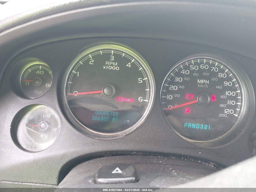 2007 CHEVROLET TAHOE VIN: 1GNFK13037J338753