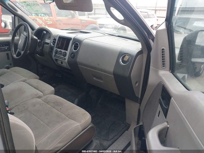 2006 FORD F-150 VIN: 1FTRX12W06FA33922