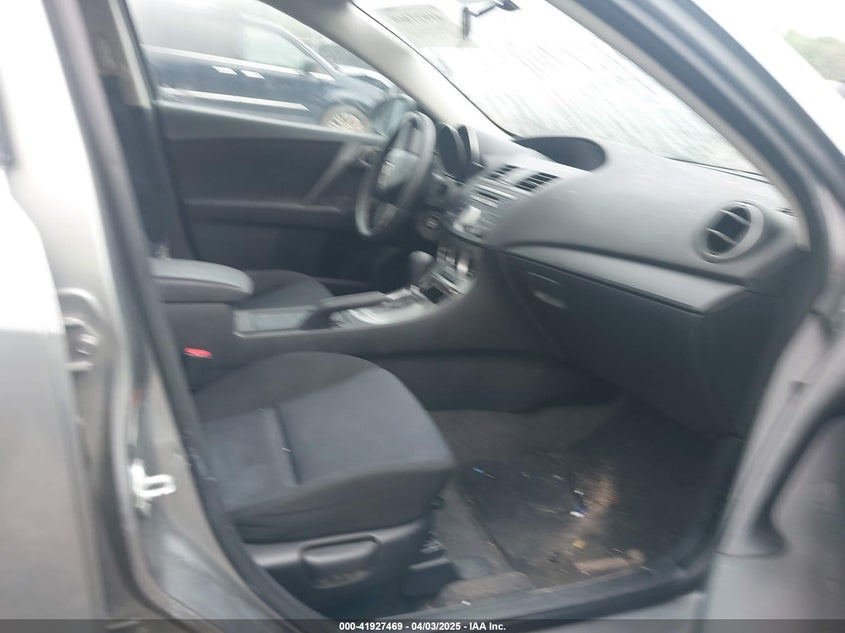 2010 MAZDA MAZDA3 VIN: JM1BL1SF1A1257607
