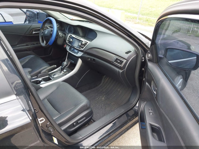 2014 HONDA ACCORD VIN: 1HGCR2F85EA007282