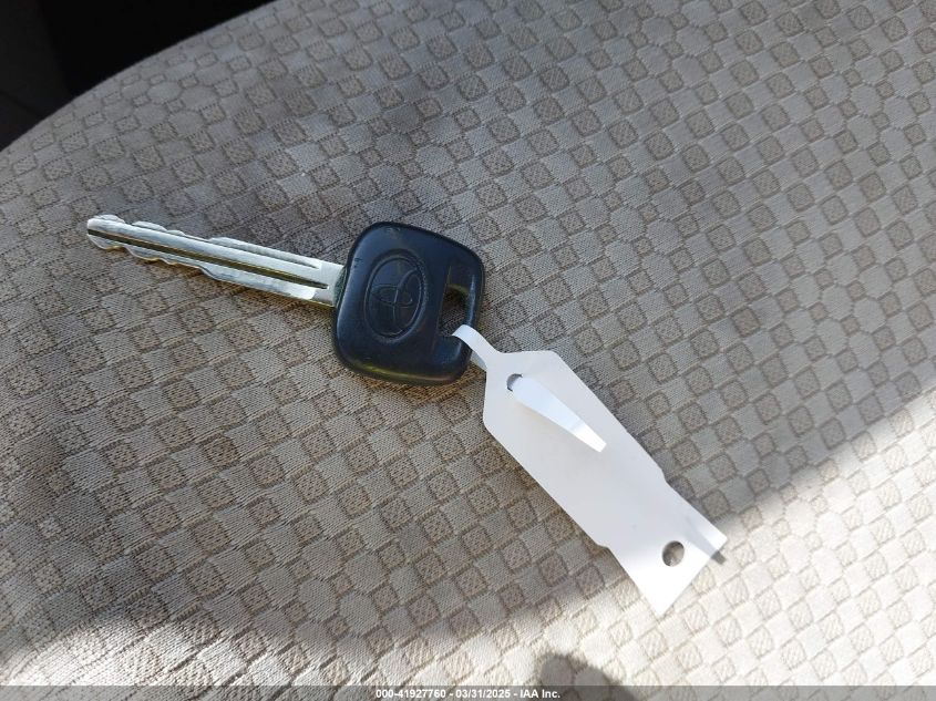 2007 Toyota Yaris VIN: JTDBT923471035723 Lot: 41927760